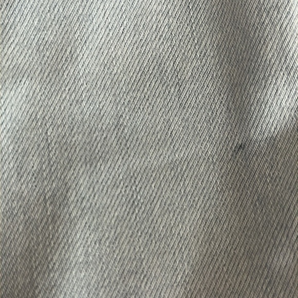 Soft Surroundings The Ultimate Denim Relaxed Shorts Light Wash - NWOT - Medium - Picture 6 of 7